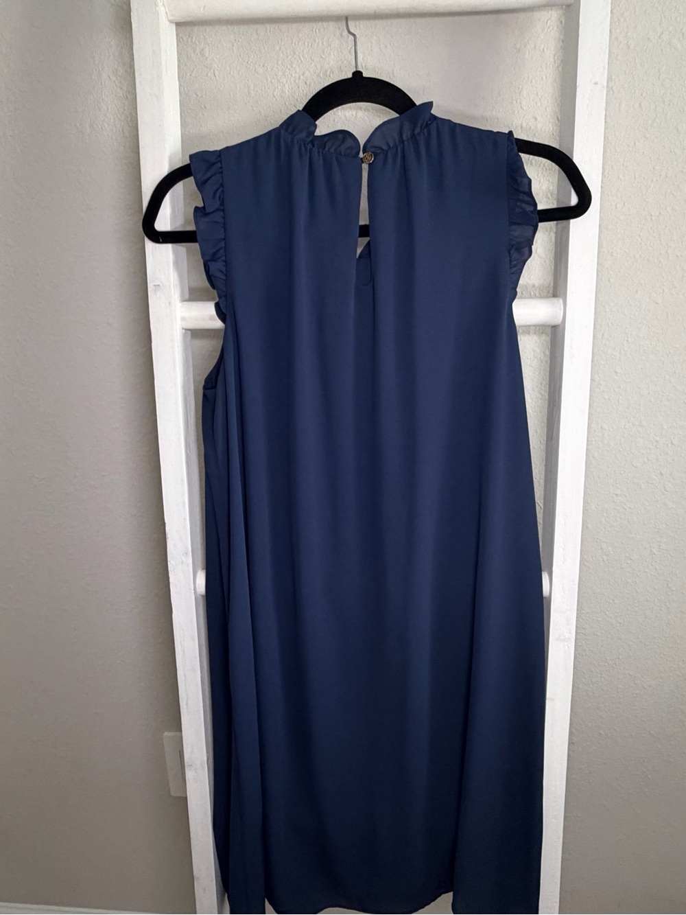 Lilly Pulitzer sleeveless ruffle dress size M - Picture 3 of 7